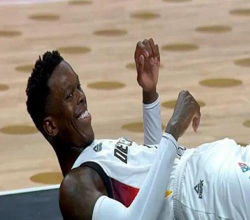 刘圣书谭宁,女双赢得中,国羽毛球大,宝威体育官网,BaoWei,Sports,足球直播,篮球赛事,体育高清,NBA直播