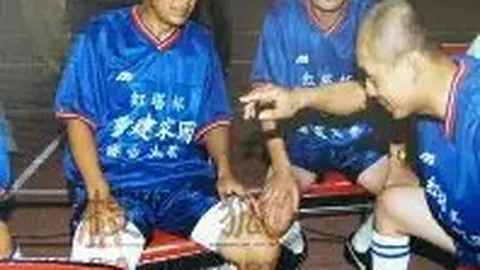 岳云鹏助力家乡河南，慷慨捐资百万共克时艰