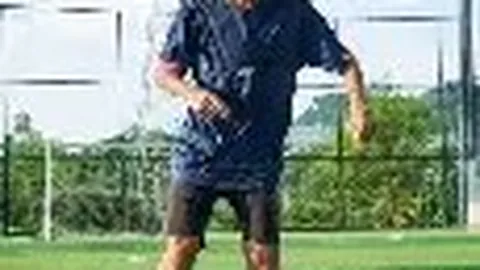 郝伟再执国字号教鞭，王霜昔日风采再现其麾下