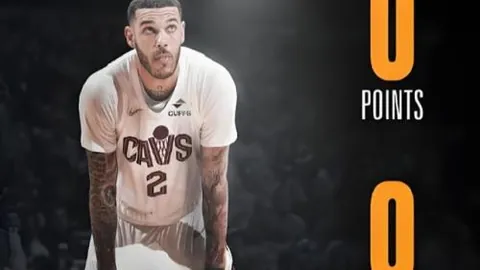 “瑞丽中缅国际马拉松盛大开跑，万人同场竞技”